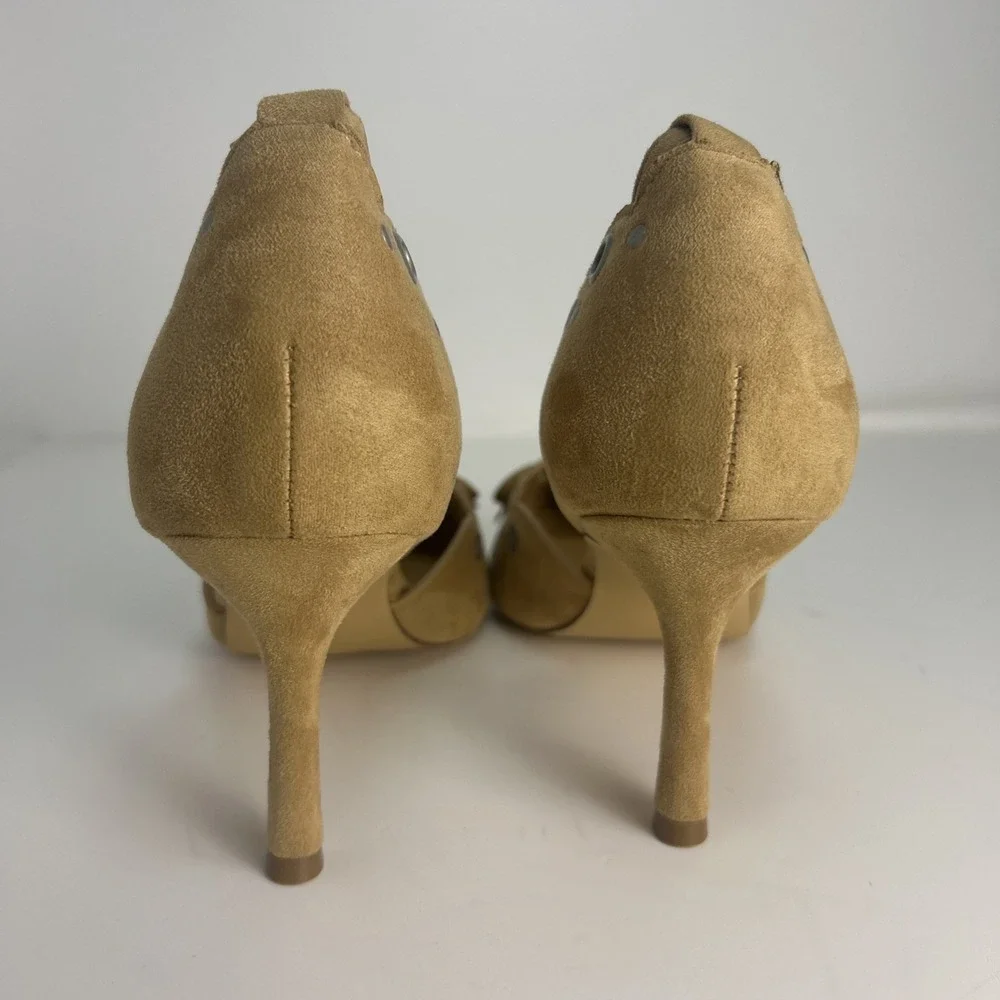 Coutgo Nude Suede Eyelet Bow Stiletto Heels Pointed Toe‎ Ankle Strap Size 8 NWB